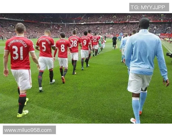 街头足球星的传奇之路：从街头到赛场的梦想与坚持